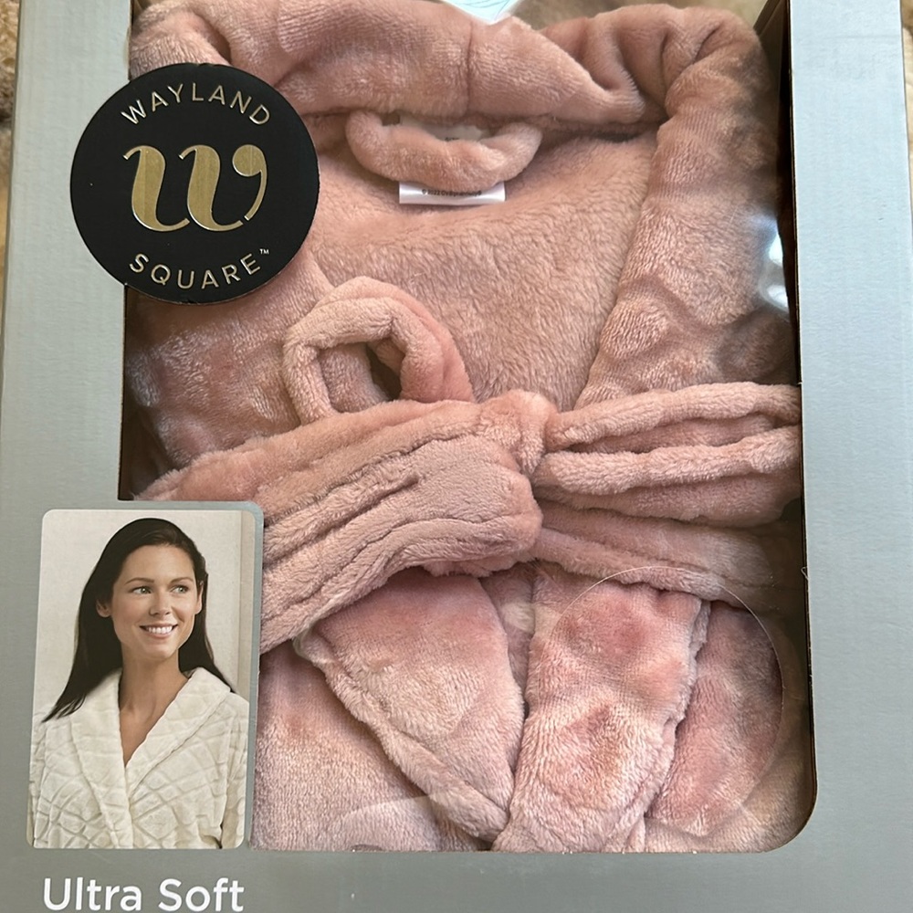 Luxury Robe by Wayland